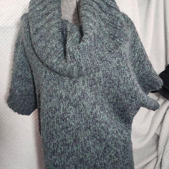 mac & Jac Sweaters - Mac & Jac Chunky Knit cowl neck sweater